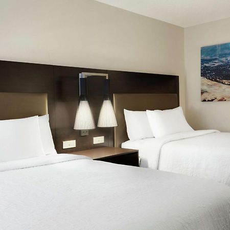 Hilton Garden Inn Купертино Экстерьер фото