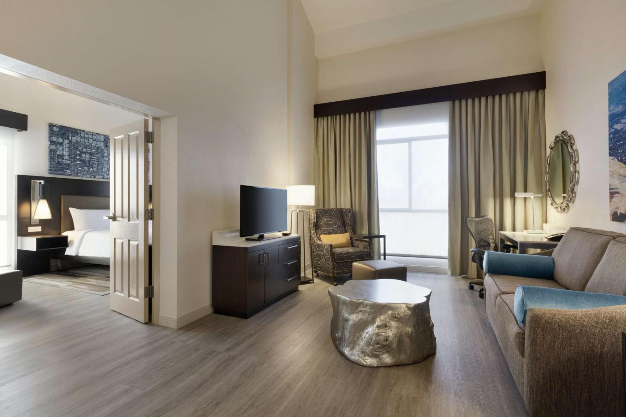 Hilton Garden Inn Купертино Экстерьер фото
