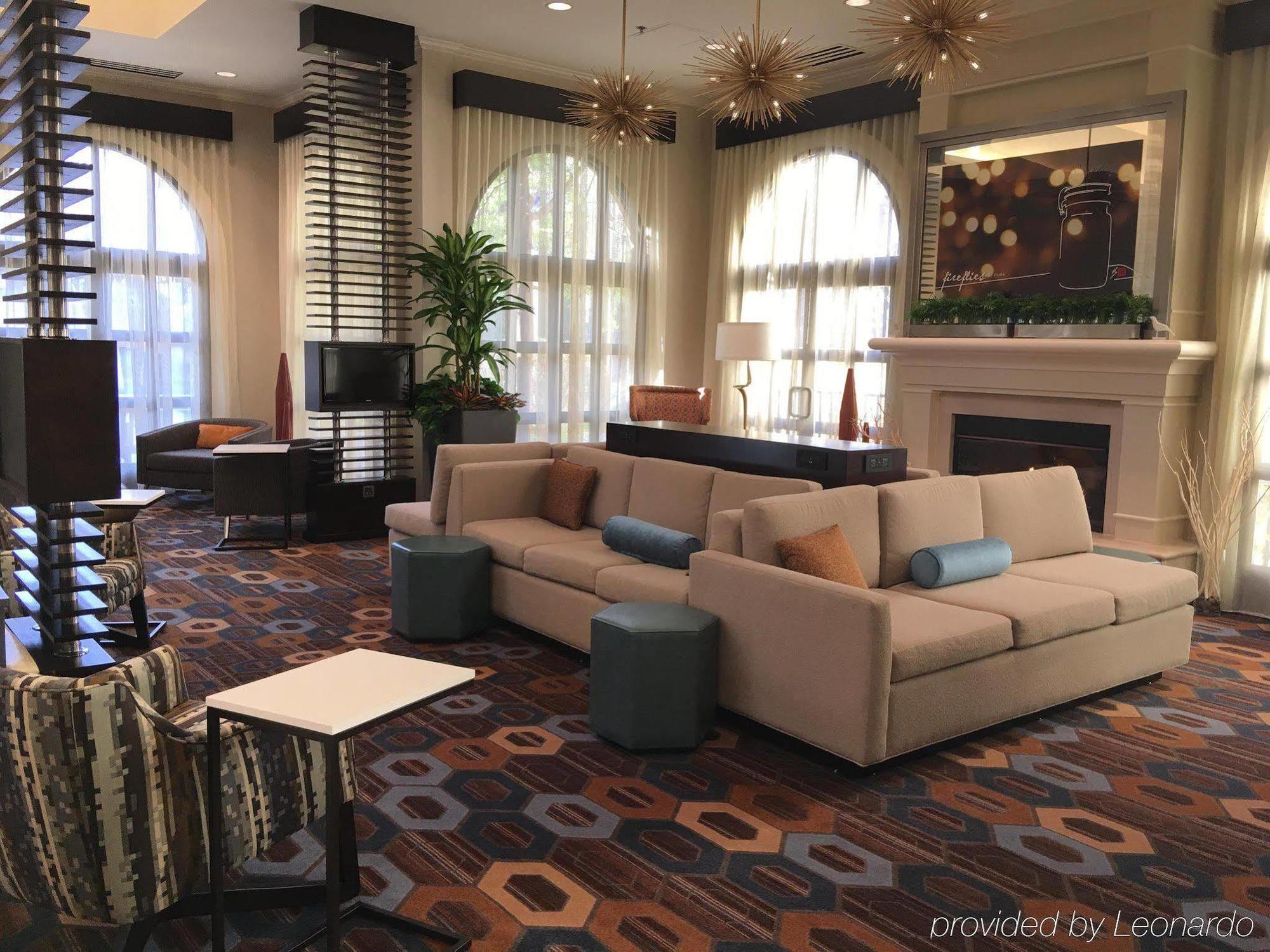 Hilton Garden Inn Купертино Экстерьер фото